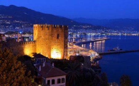 Antalya' da 14 Şubat Sevgililer Gününde Neler Yapılır? Nereye Gidilir? Nereler Gezilir?